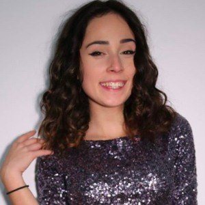 Andra Gogan, 27 (TV Actress)