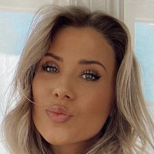 Andrea Badendyck image 4