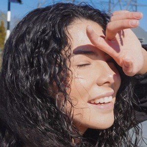 Andrea Camila, 25 (TikTok明星)