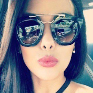 Andrea Carolina, 39 (Estrella de Instagram)