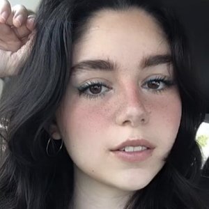 Andrea Grauzas, 24 (TikTok Star)