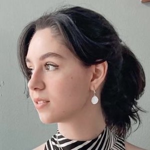 Andrea Grauzas, 24 (TikTok Star)