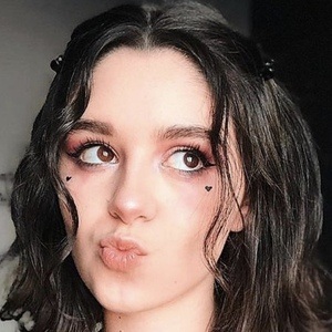 Andrea Grauzas, 24 (TikTok Star)