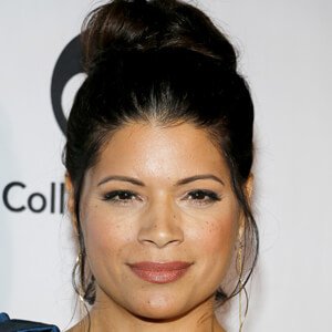 Andrea Navedo image 4