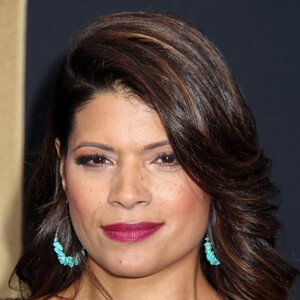 Andrea Navedo image 7