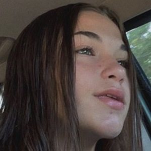 Andrea Posner, 23 (TikTok明星)