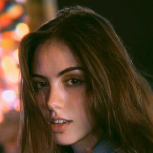 Andrea Tova, 26 (Modell)