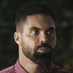 Andreas Linder, 42 (Instagram Star)