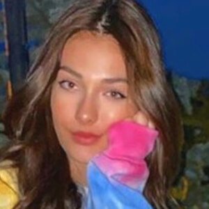 Andreea Bostanica, 21 (Estrella de YouTube)