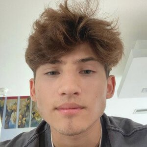 Andrés Hurtador, 22 (TikTok Star)