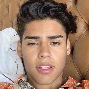 Andrew Davila (Instagram Star) - Bio, Birthday, Family, Age & Born