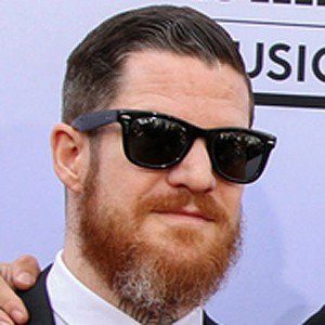 Andy Hurley, 45 (鼓手)