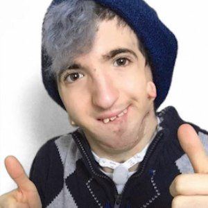 Andy Pleasants, 25 (YouTube明星)