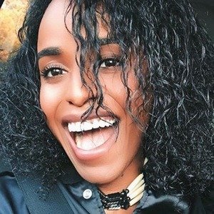 Angel Haze, 33 (说唱歌手)