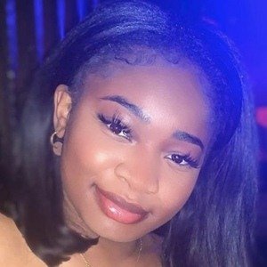 Angel Ogbonna, 24 (TikTok明星)