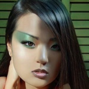 Angela Kim, 40 (Star di YouTube)