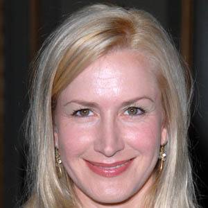 Angela Kinsey, 54 (Attrice TV)
