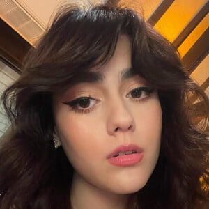 Angelarrochista, 19 (TikTok明星)