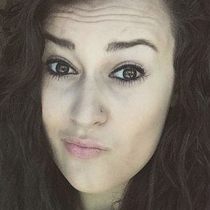 Angelica Perez, 34 (Estrella de YouTube)