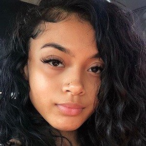 Angelina Angelina & Angellica, 27 (Instagram明星)