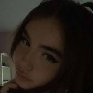 Angelina Capozzoli, 20 (电视女演员)