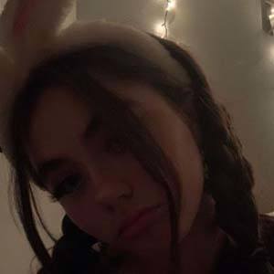 Angelina Capozzoli, 20 (电视女演员)