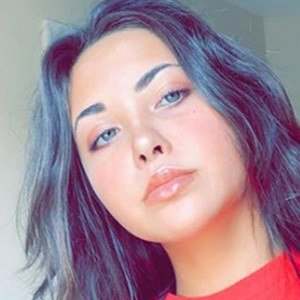 Angelina Malashiy, 22 (TikTok明星)