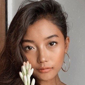 Angelina Pongener, 28 (Блогер)