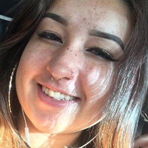 Angelina Tellez, 24 (YouTube明星)