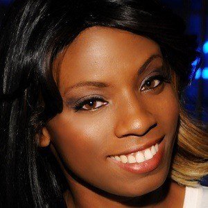 Angelique Bates image 3