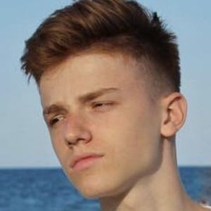 animalize21, 24 (YouTube明星)