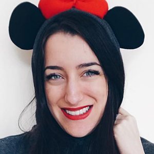 Anita Stories, 32 (YouTube明星)