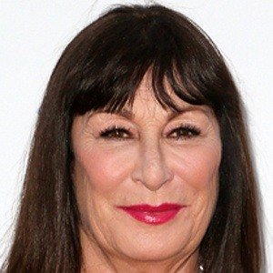 Anjelica Huston image 4