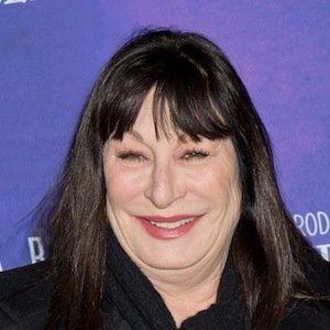 Anjelica Huston image 8