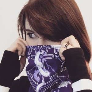 Anna Blue, 28 (Pop Singer)