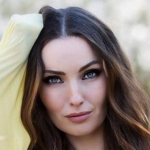 Anna Brown, 40 (TikTok Star)