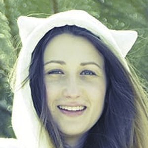 Anna Chi, 37 (YouTube Star)