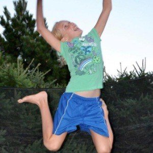 Anna Cunningham (2002 - 2019) (TikTok Star)