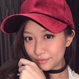 Anna En, 35 (Stylist)