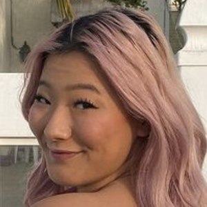 Anna Fujii, 25 (YouTube明星)