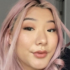 Anna Fujii, 25 (YouTube明星)