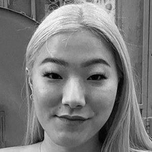 Anna Fujii, 25 (Star di YouTube)