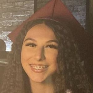 Anna Gonzalez image 2