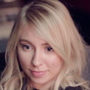 Anna Graceman, 26 (Folk Singer)