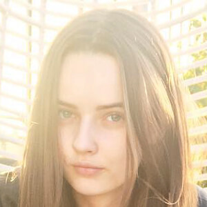 Anna Grostina, 27 (Instagram明星)