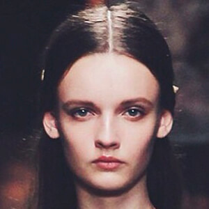 Anna Grostina, 27 (Instagram明星)