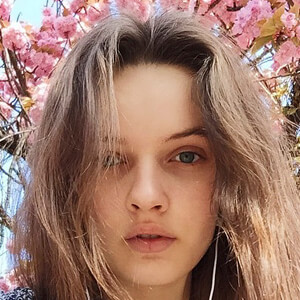 Anna Grostina, 27 (Instagram Star)