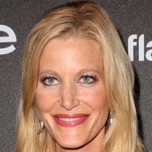 Anna Gunn, 57 (电视女演员)