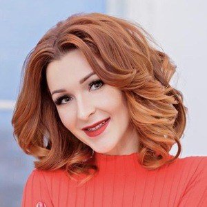 Anna Komarova, 38 (Stylist)