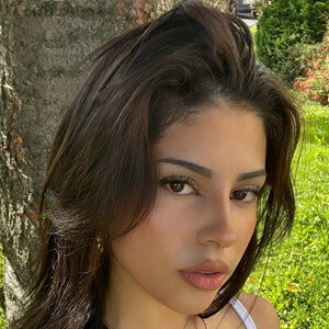 Anna-Laura Pavy, 20 (TikTok明星)